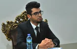 برگزاری جلسات تجاری و کاری سازنده با کارکنان و کارمندان . مجتبی جاهد
